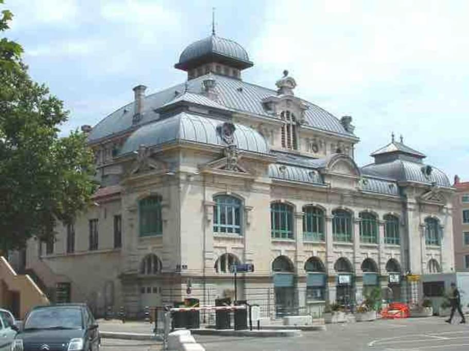 Appartement Le Notre Dame - Ma Cabotte à Bourg-en-Bresse Extérieur photo